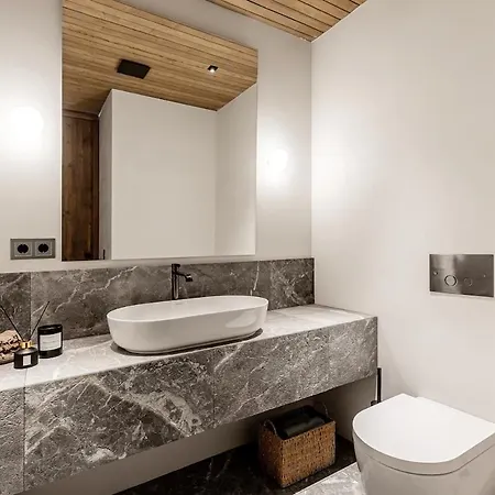 The Lakeview By Hilla Äkäslompolo