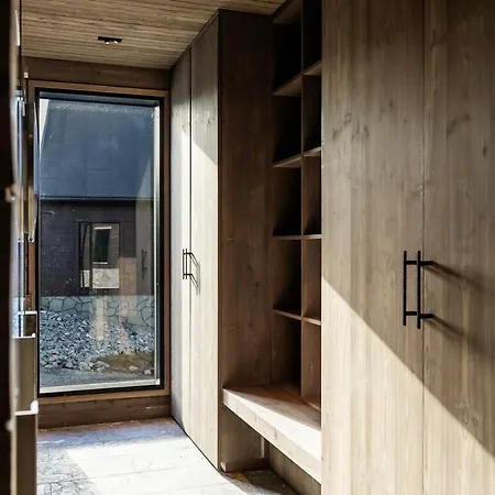 The Lakeview By Hilla Apartment *