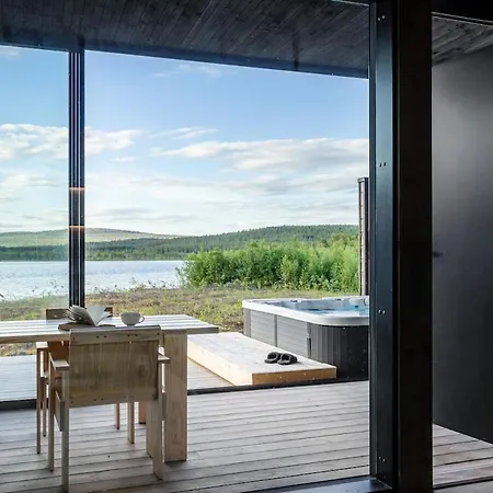 The Lakeview By Hilla Apartment