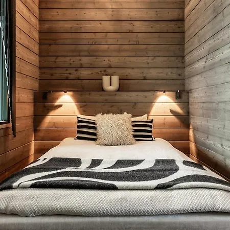 The Lakeview By Hilla *