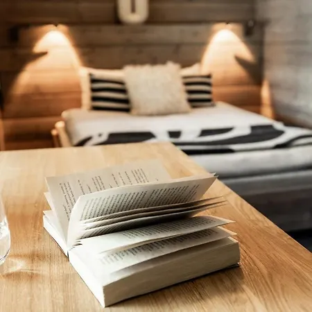 The Lakeview By Hilla Apartment