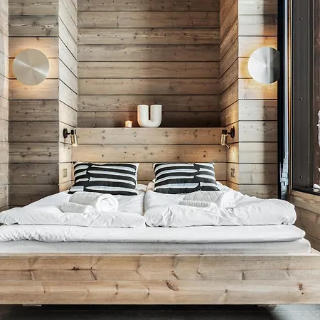 The Lakeview By Hilla Apartman